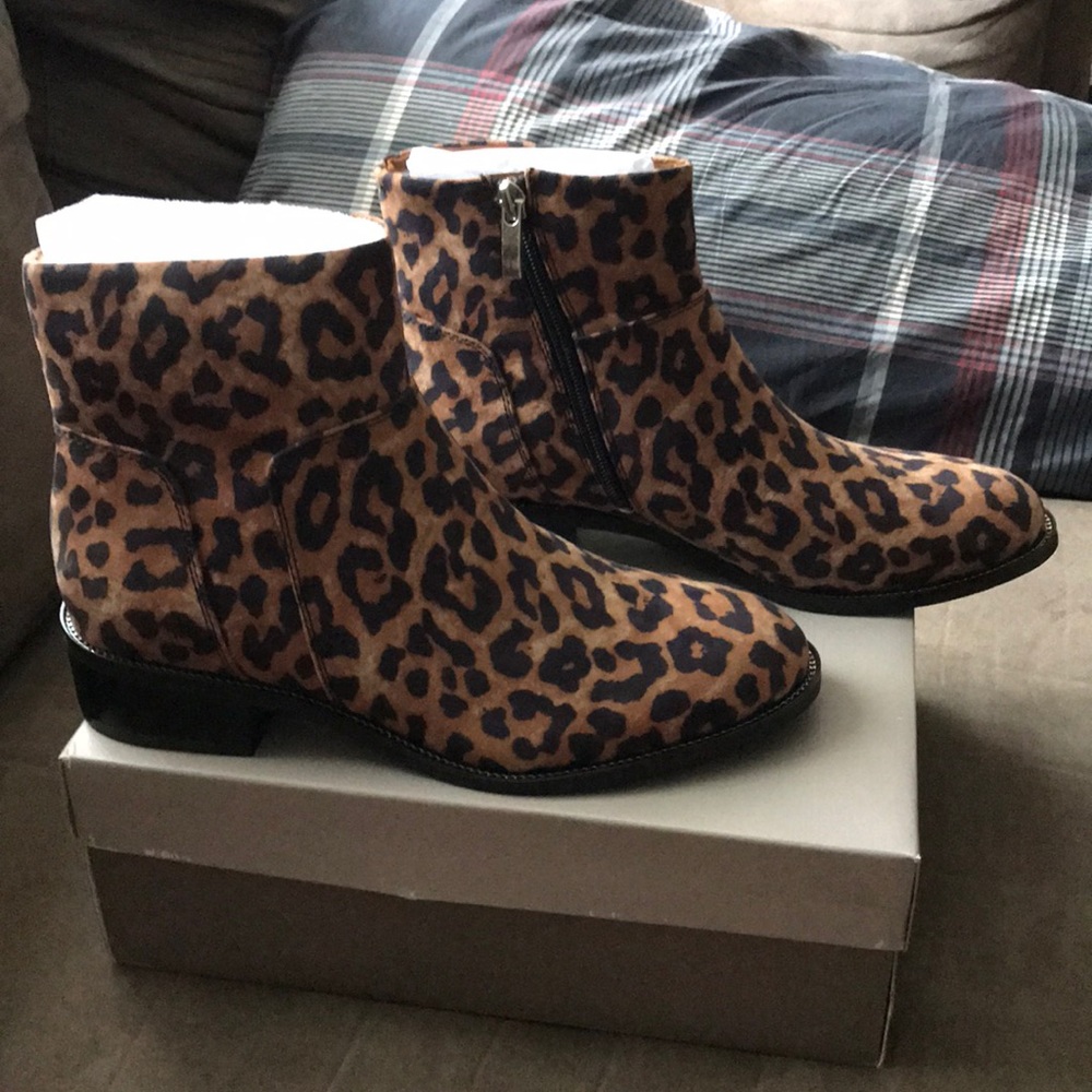 NWT Franco Sarto Benny Ankle Boot - Picture 12 of 13